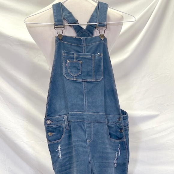Vigosse Women’s Overalls Jeans Distressed Size 16 - Picture 1 of 6